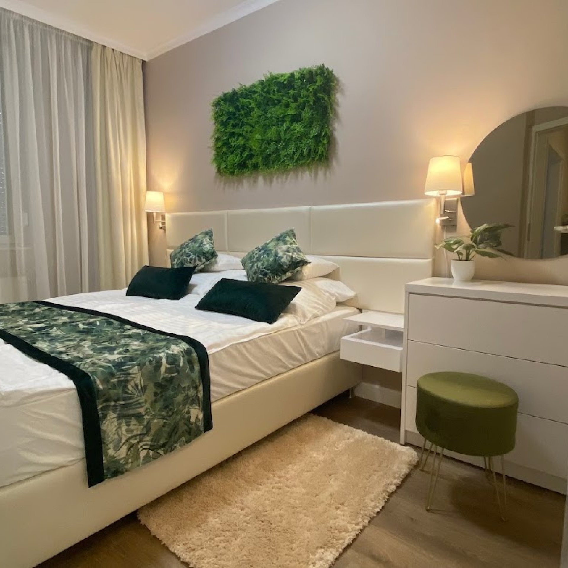 Liget Apartman Hévíz: Unterkunft in Hévíz Liget Apartman Hévíz: Unterkunft in Hévíz