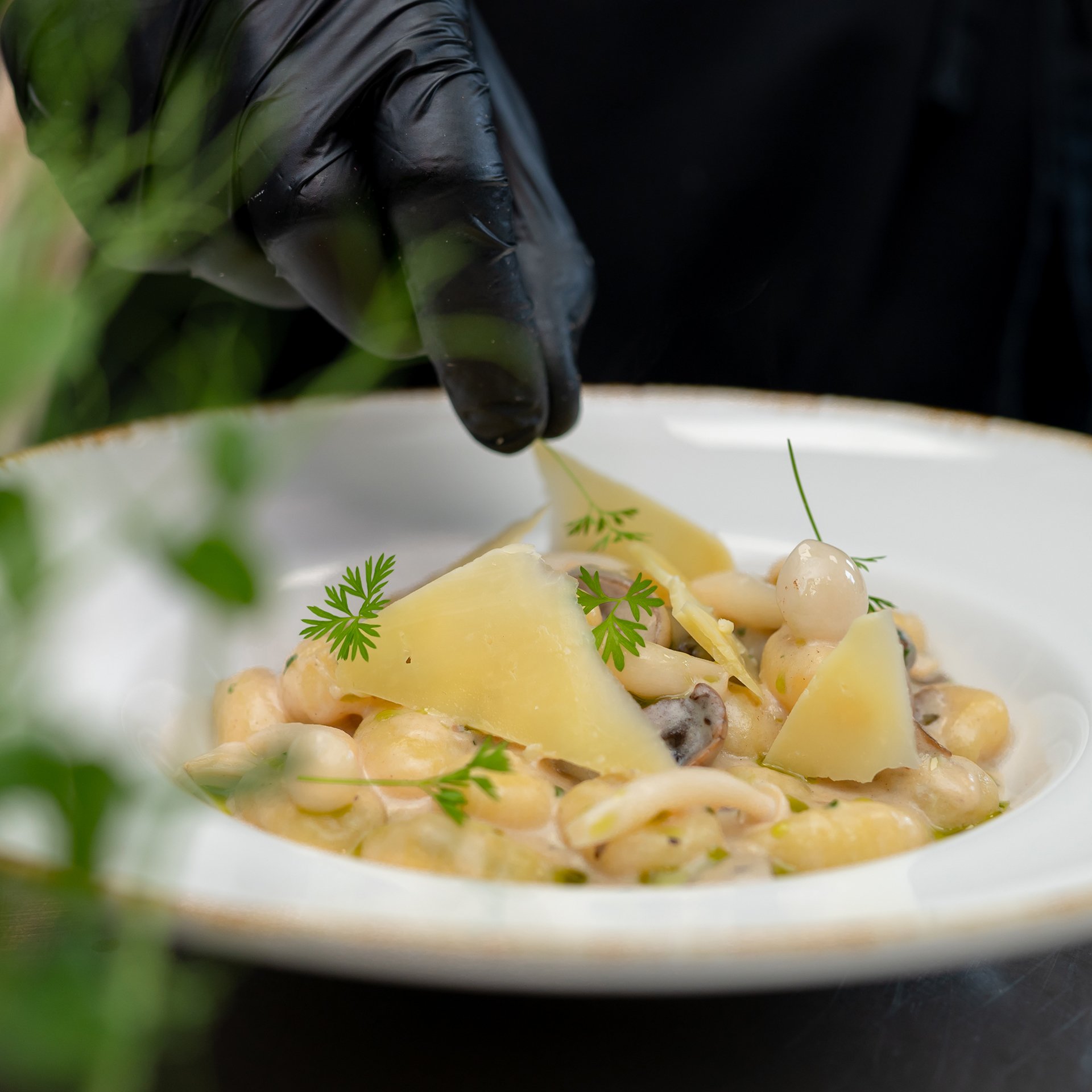 Tésztaételek – Gnocchi szarvasgombával és Garnélás spagetti - Bemutatkoznak a Liget Royal Étterem új étlapjának sztárjai – IV. r Tésztaételek – Gnocchi szarvasgombával és Garnélás spagetti - Bemutatkoznak a Liget Royal Étterem új étlapjának sztárjai – IV. rész